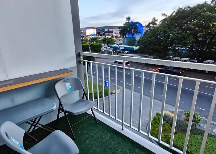 Shell Residences Moa View By Kathy Apartahotel 4*