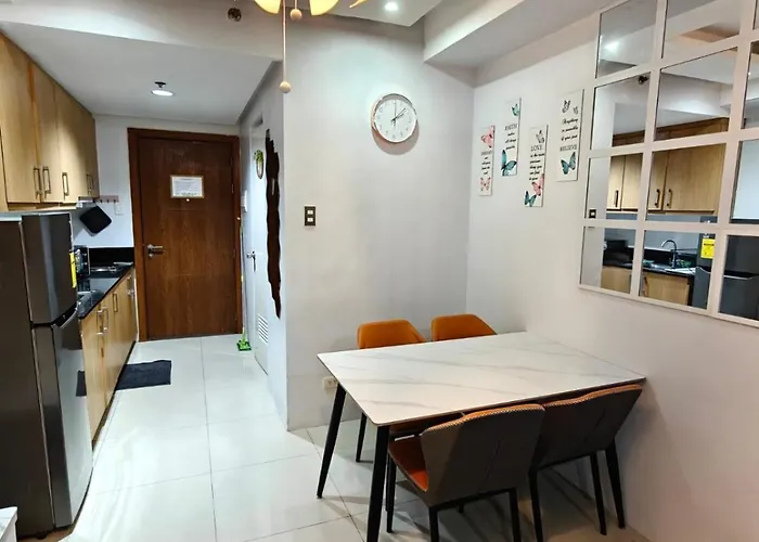 Shell Residences Moa View By Kathy 4*
